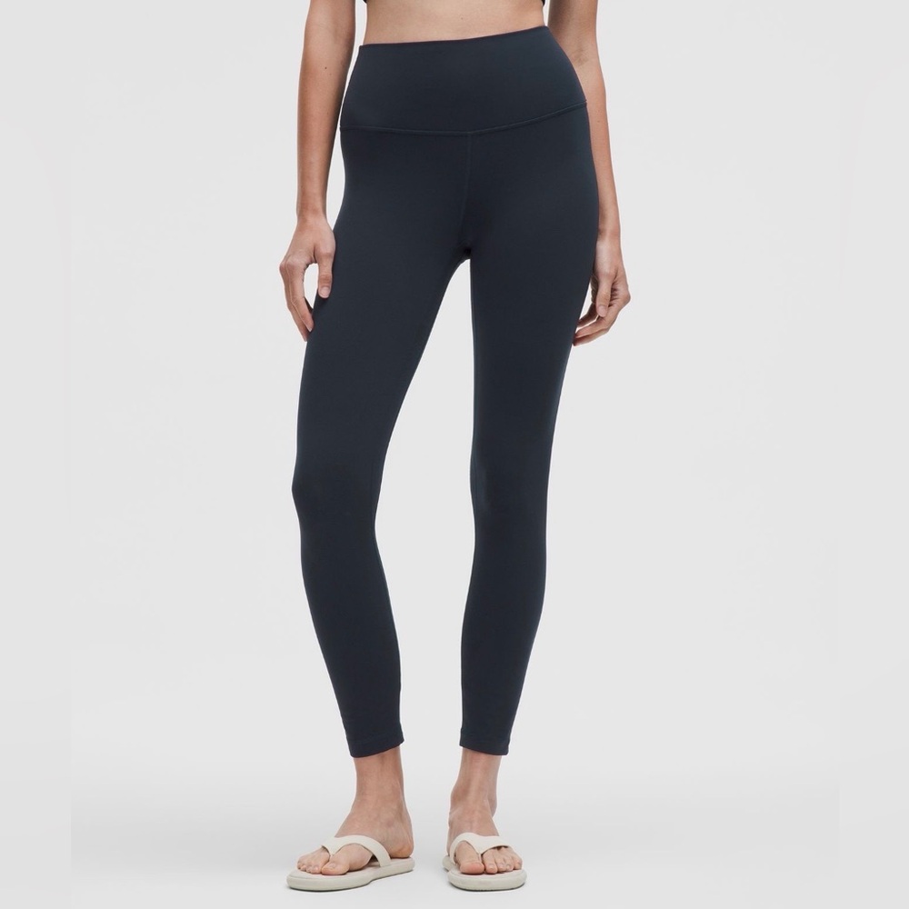 lululemon athletica High-Rise Ankle Leggings in Navy